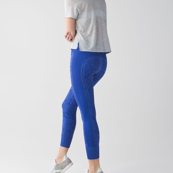 Lululemon Ebb to Street Pant Sapphire Blue - Picture 2 of 8